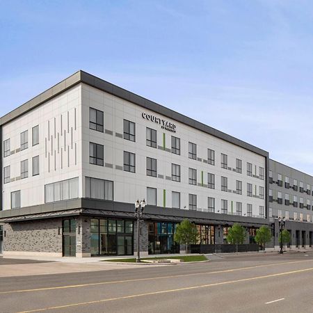 Courtyard By Marriott Lansing Downtown Hotel Exterior foto